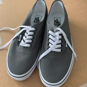 10.5 Vans